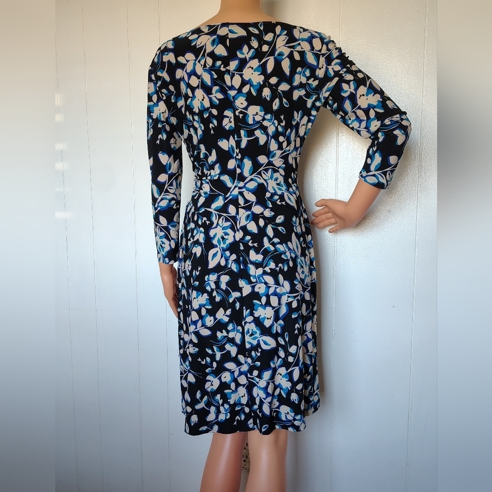 Evan  Picone Floral Faux Wrap Dress - Blue and Black Size 4P - Picture 2 of 11